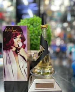 Perfume Para Dama Rihanna Rebl Fleur Eau De Parfum